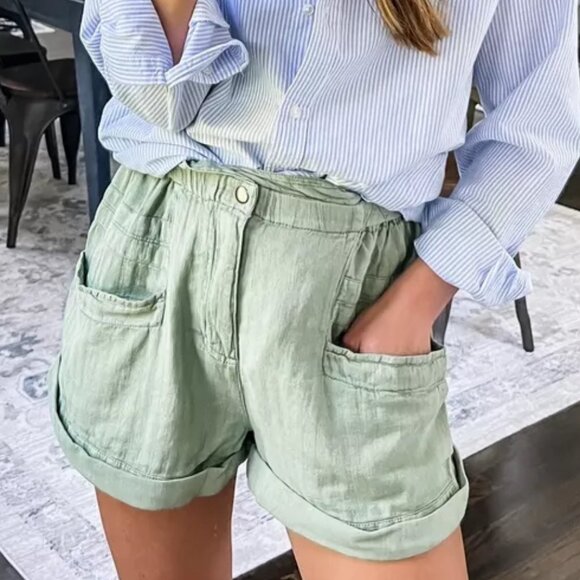 SALE! new Free People shorts paperbag Large cuff topanga Oil Green  3S7 - Picture 1 of 8